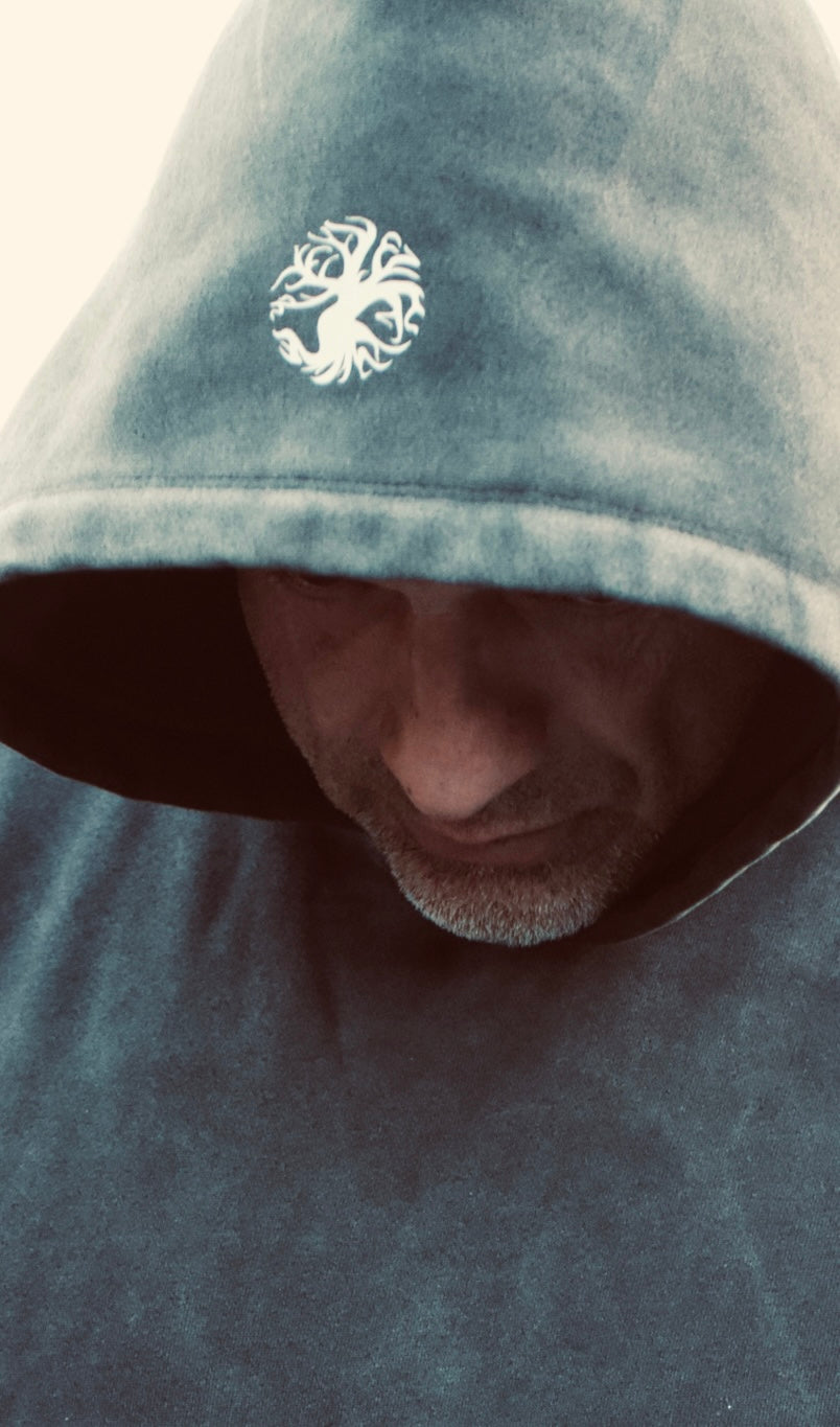 Hoodie in Shadow